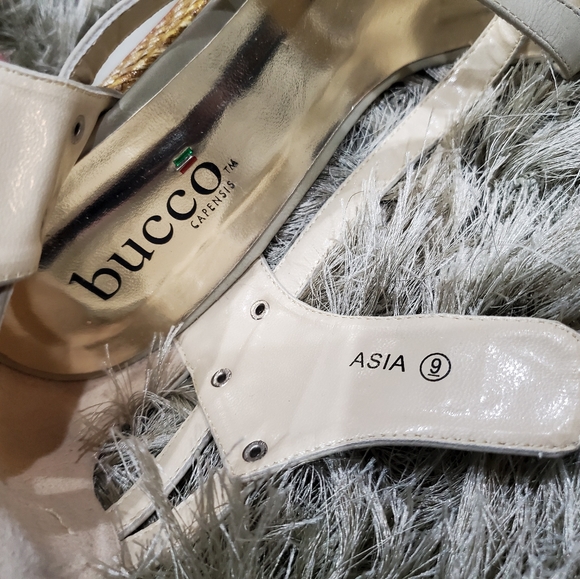 Beige wedge heels - Picture 5 of 6